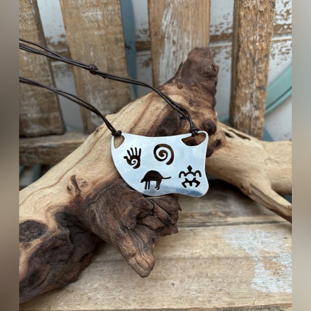 Southwest Native Petroglyphs Sterling Silver Pendant On Leather Cord NEW!